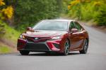 Toyota Camry Hybrid SE 2017 года (NA)